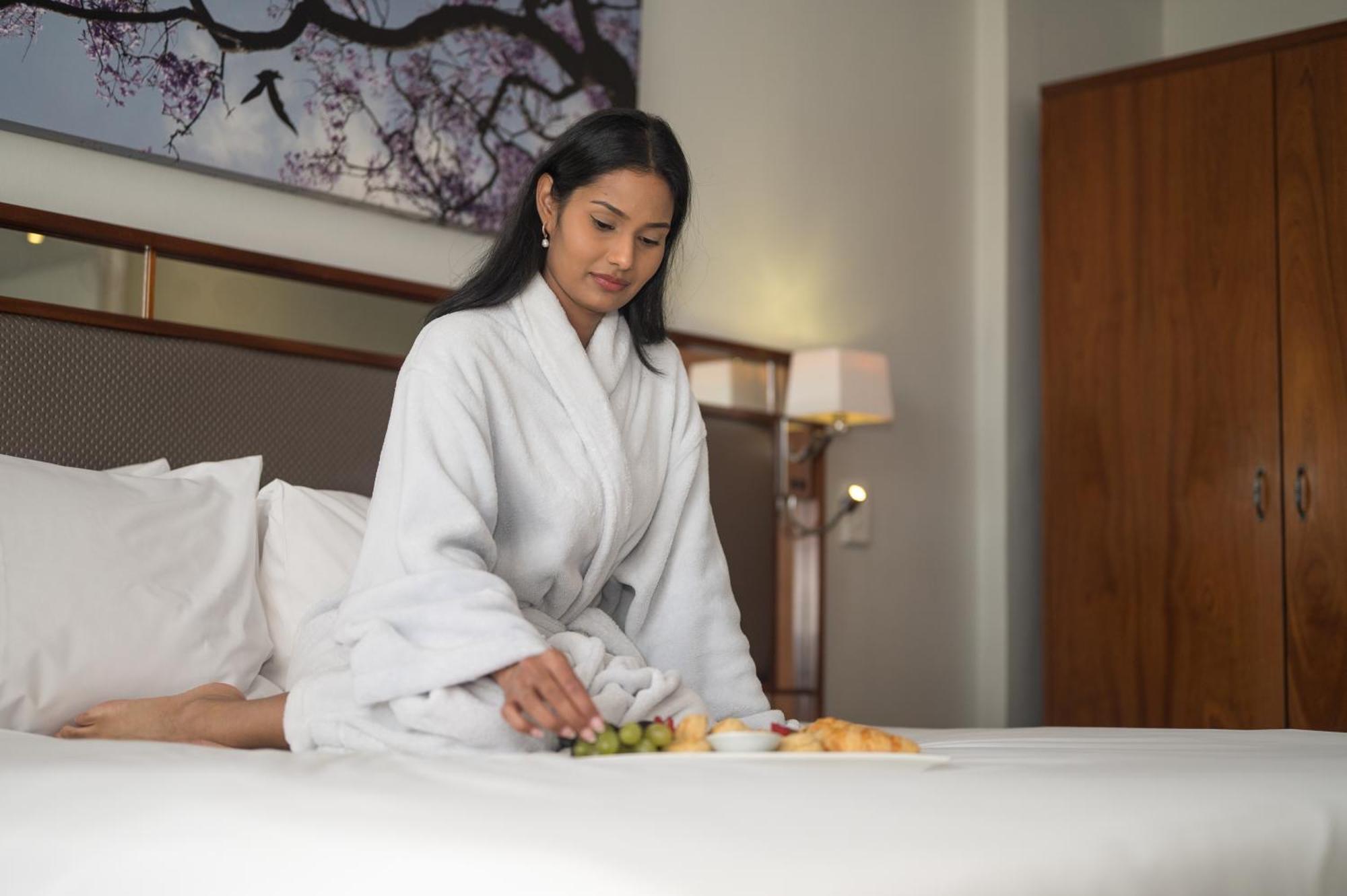Anew Hotel Hatfield Pretoria-Noord Εξωτερικό φωτογραφία