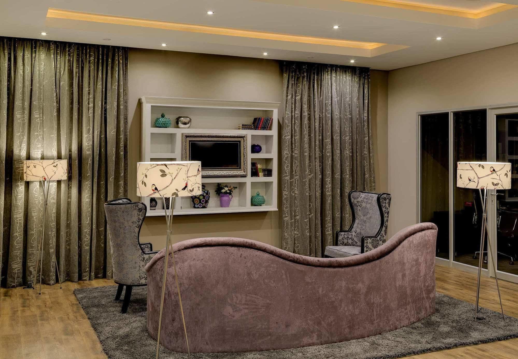 Anew Hotel Hatfield Pretoria-Noord Εξωτερικό φωτογραφία